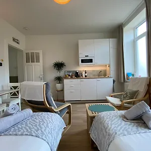 https://bb-logies-m-comfort-stays-inc-bike-breakfast.ostend-hotel.net